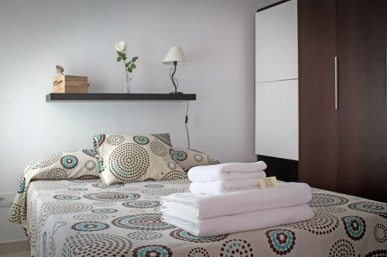 公寓 塞维利亚 Eco-Apartamento Salao En Triana酒店